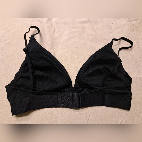 Calvin Klein Bra - Picture 3 of 3